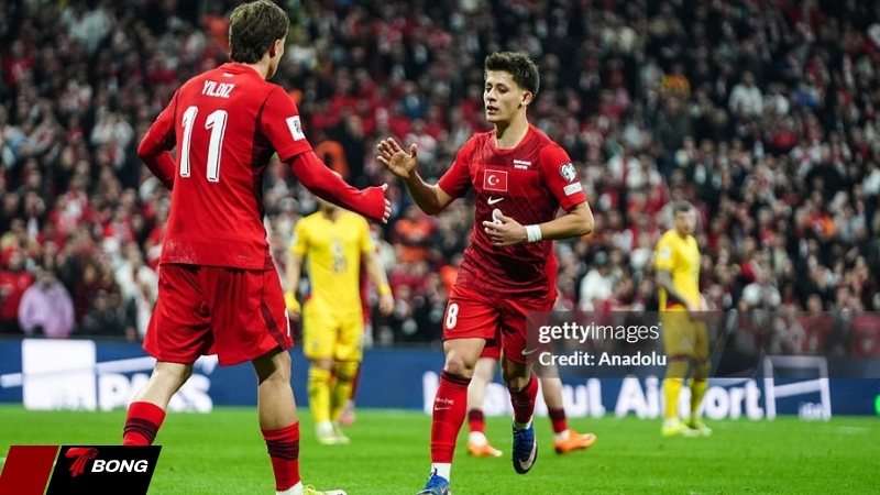 Arda Guler và Kenan Yildiz đang có phong độ cực tốt